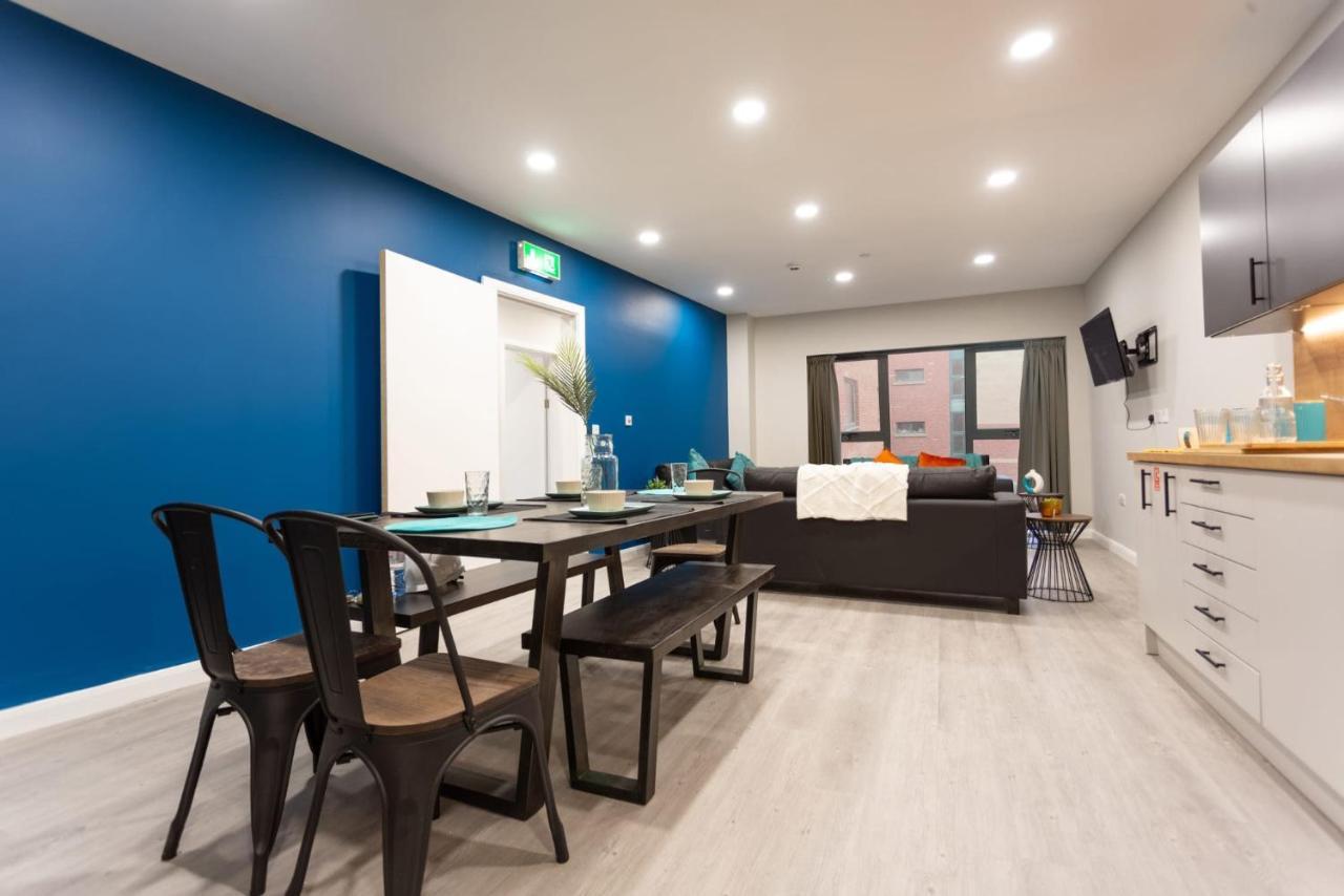 Cosy Ensuite Bedrooms At Electric Press Near Sheffield City Centre Exterior photo